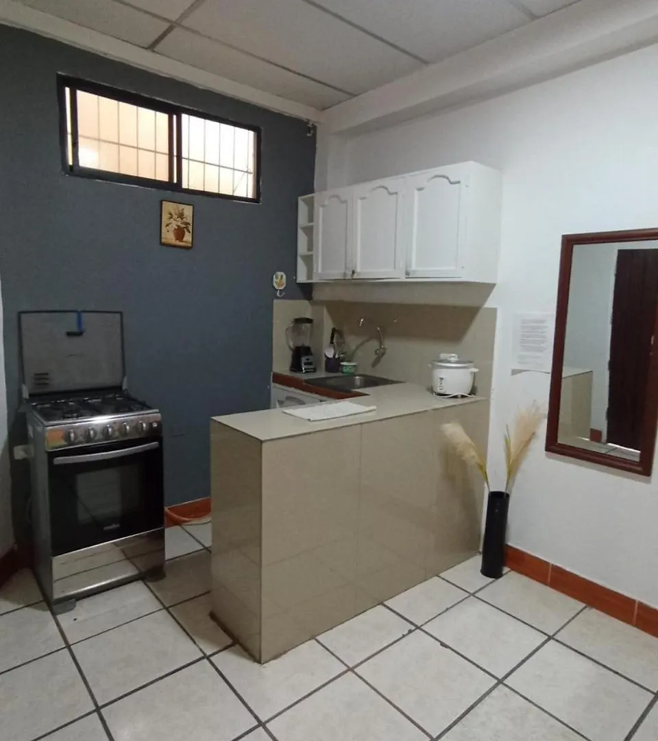 Departamentos En La Garzota Norte Cerca Del Aeropuerto Y Mall Del Sol Apartamento Guayaquil 0*,  Equador