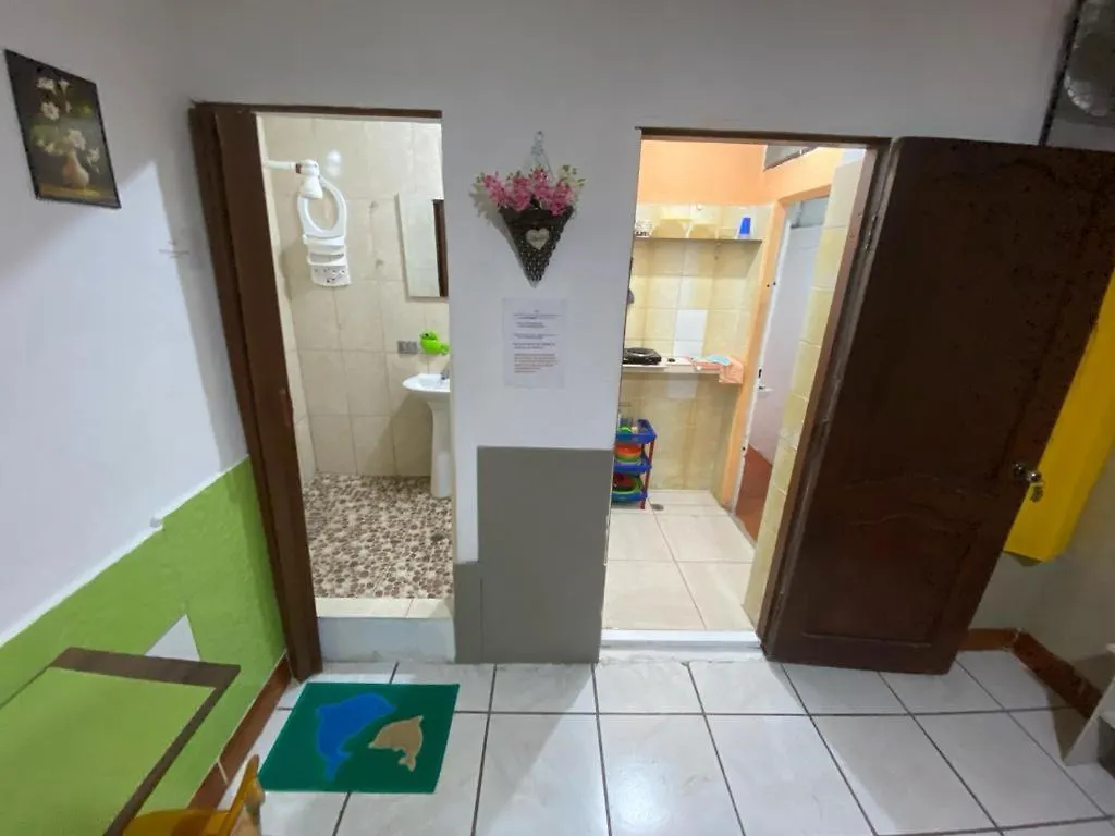 Апартаменты Departamentos En La Garzota Norte Cerca Del Aeropuerto Y Mall Del Sol Гуаякиль 0*,  Эквадор